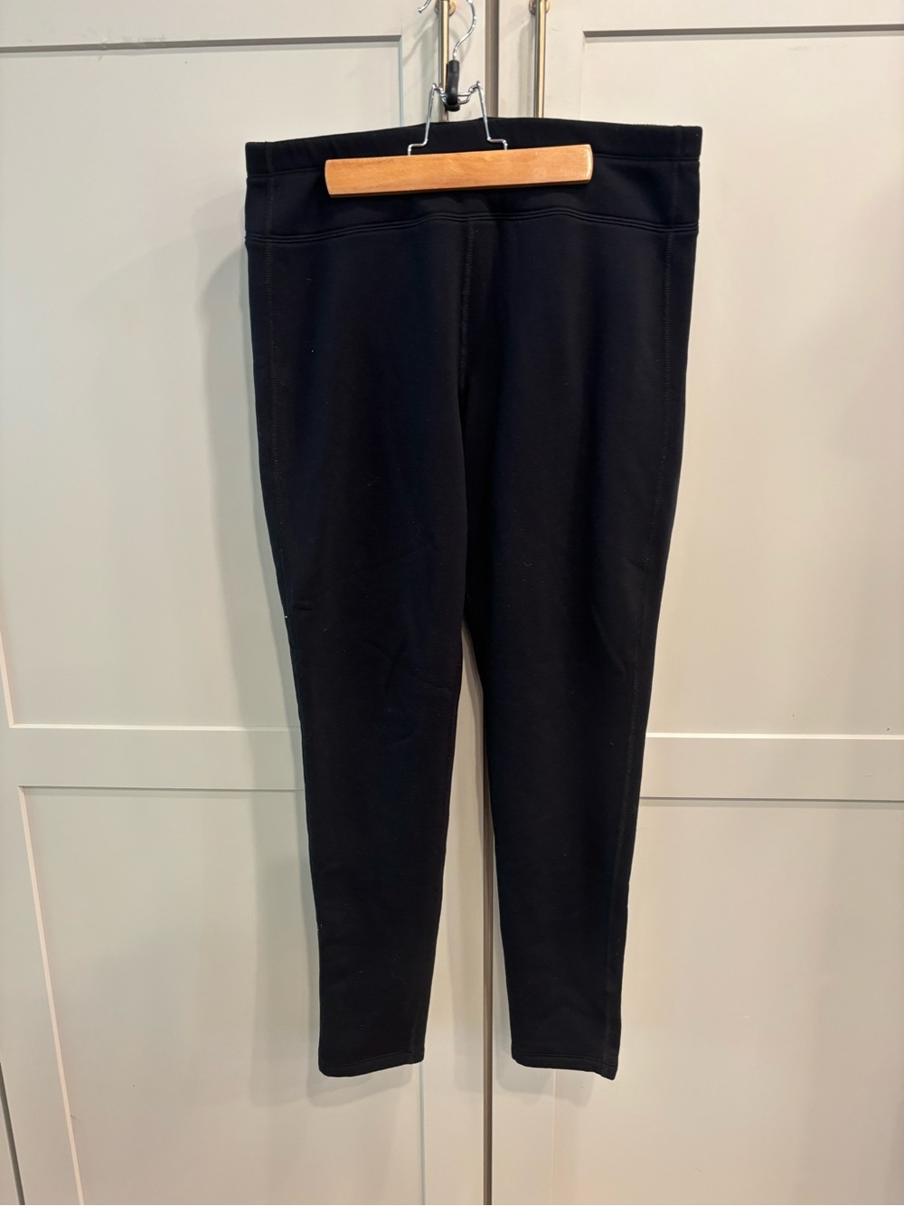 Women’s LL Bean Fleece Leggings, size Large